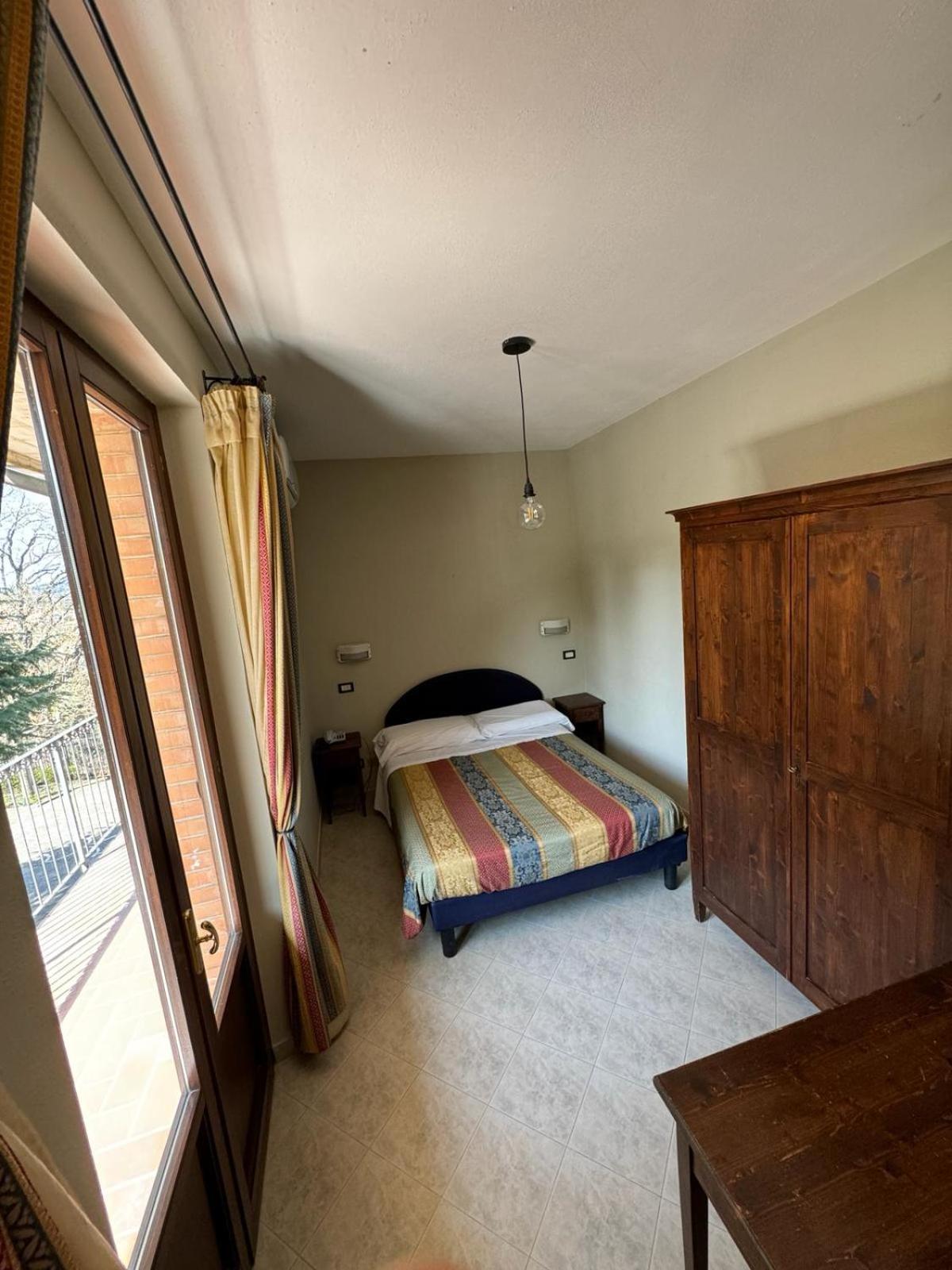 Agrihotel Villa Ambra Sant'Albino Rum bild